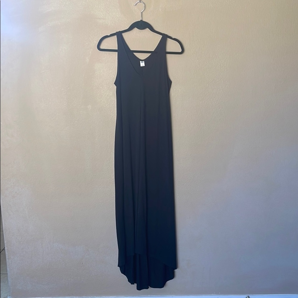 Old Navy Black Sleeveless Maxi Dress